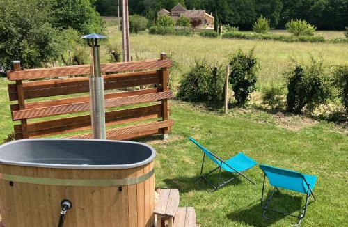 Sainte Croix de Beaumont House | Cabane luxe & spa extérieur Les Magnolias