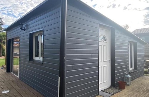 Saint-Julien-l'Ars Apartment | Cabane paisible à 15 min du futuroscope