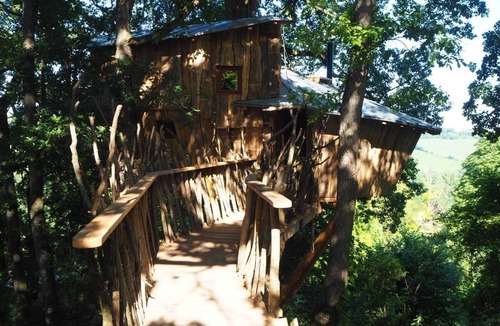 L'Isle-Bouzon Cabin | Cabane perchée/sauna & cold bath/shared natural swimming pool