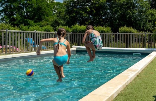 Chassenard Cabin | Cabane - Piscine - ccaadfb