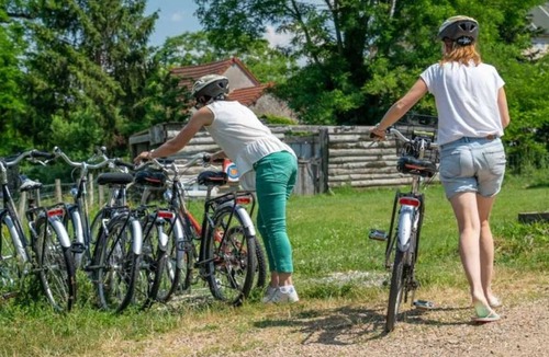 Chassenard Cabin | Cabane - Piscine - eecedb