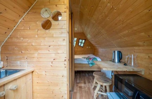 Chassenard Cabin | Cabane - Piscine - eecedc