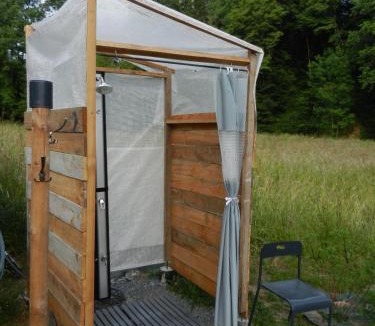 Lourdoueix-Saint-Pierre House | Cabane-Spa Cocon du Gast