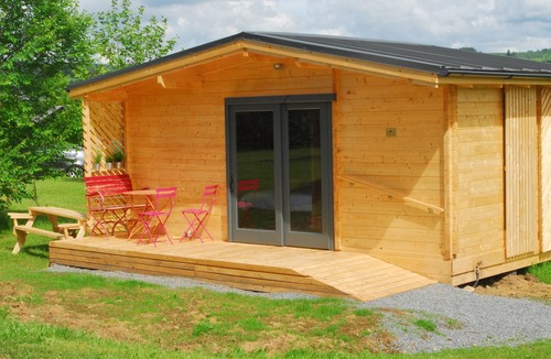 Chamberet Cabin | Cabane taboo