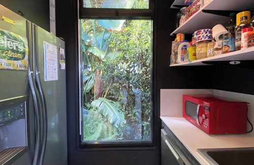 Beechmont Cabin | Cabane Tiny Tree House no4