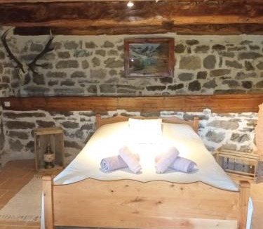 Villars-Colmars Ski Chalet | Cabanes du Puy Séjour insolite vue panoramique