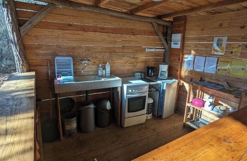 Saint-Victor-Rouzaud House | Cabanes Sainte Camelle