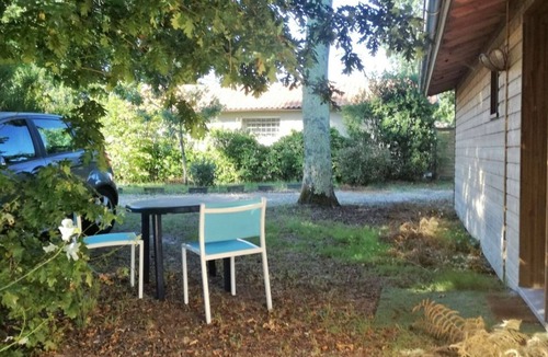 Andernos-les-Bains Cabin | Cabanon Sous les Chênes