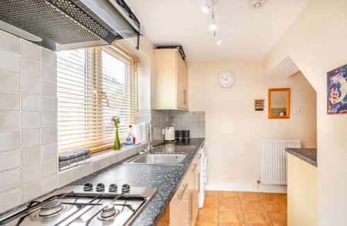 Wetherby Cottage | CABBAGE HALL COTTAGE, pet friendly, with a garden in Wetherby
