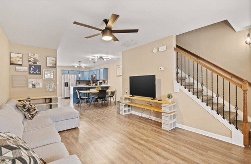 Clarksville Apartment | Cabernet Townhome - Near Winery