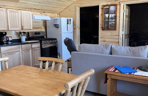 Sioux Narrows Nestor Falls Cabin | Cabin 2 Lakeview Shared Hot Tub-Sauna