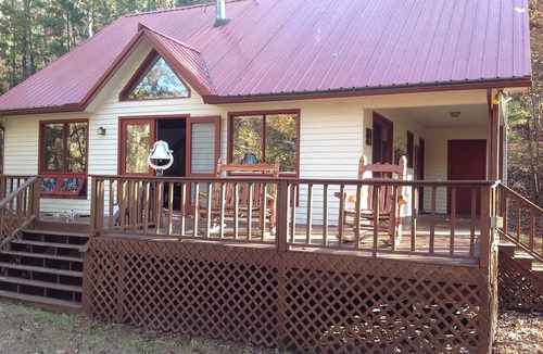Boswell Cabin | Cabin-1/2 mile creek frontage-52 acres-fish-swim-play-kayak-Sleeps 9-2 bathrooms