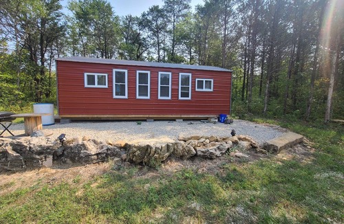 Leadwood Cabin | Cabin 1 at the Pallet Factory