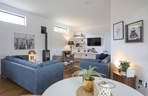 Henryd Cottage | Cabin ∙ 1 bedroom ∙ 2 guests