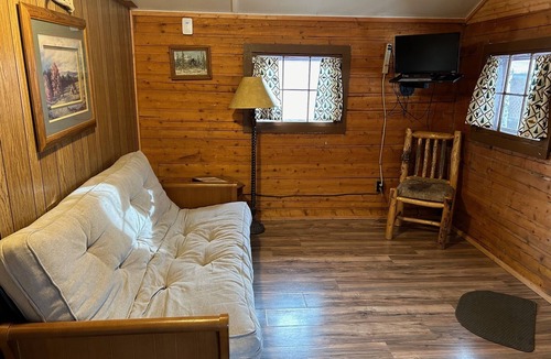 Ponderosa Pines Cabin | Cabin 1 - Grandview Cabins