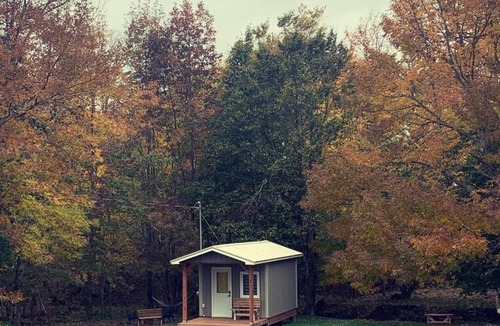 Onslow Cabin | Cabin 1 - Luxury Glamping , unique Tiny, Cozy, Romantic- w/hot tub on Property