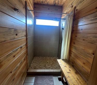 Hot Springs House | Cabin 1 The Glacier