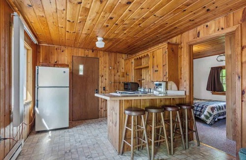 Park Rapids House | Cabin #10 2BR 1BA Timberlane Resort