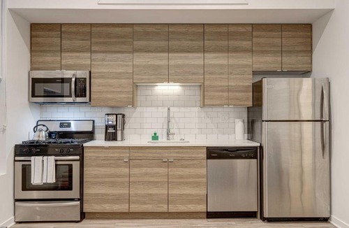 River West Hotel | Cabin 105 by 747 Lofts