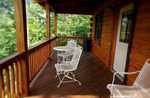 Stanardsville Cabin | Cabin #11 - 3 Bears | 3 Bed, 2 Bath