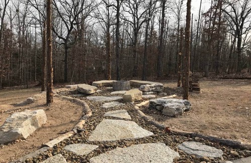 Bella Vista Cabin | Cabin 11 @ Trails Edge (Pet-Friendly)