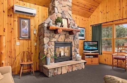 Pine River Cabin | Cabin 12 at Heath's Resort