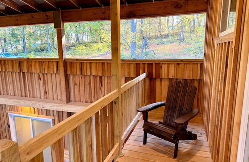 Stanardsville Cabin | Cabin #12 - Lydia's Junction