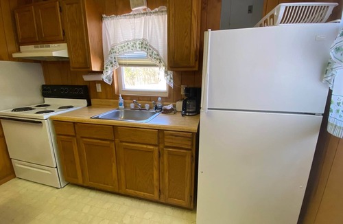 Warsaw Cabin | Cabin 12 - Reel and Trigger