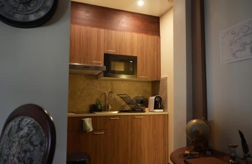 Boulogne-sur-Mer Apartment | Cabin 13 Immersive Suite with Balneotherapy