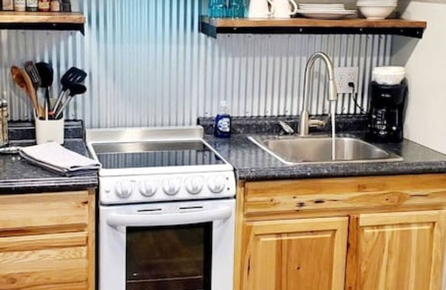 Glenwood Springs Cabin | CABIN 14 Cozy Rustic-Luxury A-FRAME w/Kitchen