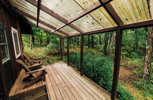 Columbia Cabin | Cabin, 16 Bunks, Kitchen, Bathroom, ADA