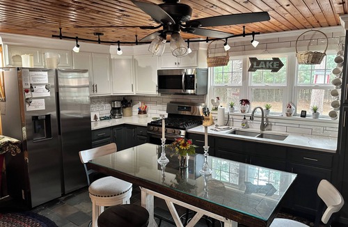 Eagle River Cabin | Cabin 18 by Eagle Waters Resort