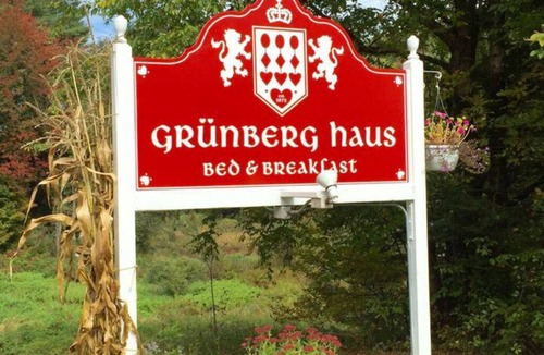 Waterbury Cabin | Cabin 2 Austrian Chalet