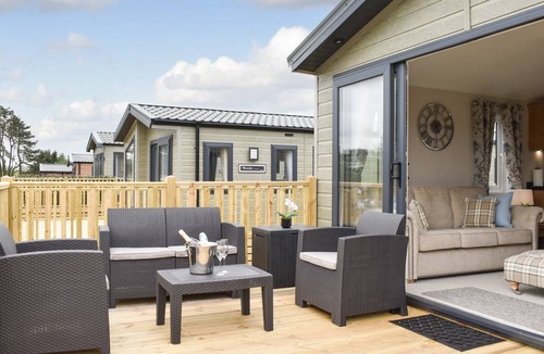 Fence Cottage | Cabin ∙ 2 bedrooms ∙ 4 guests