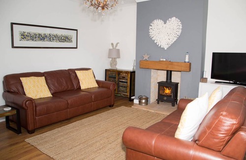 Amble Cottage | Cabin ∙ 2 bedrooms ∙ 4 guests