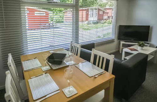 Tywyn Cottage | Cabin ∙ 2 bedrooms ∙ 5 guests