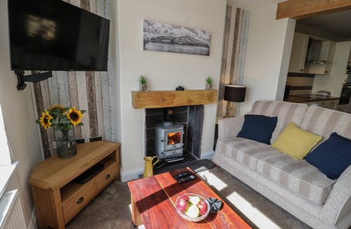 Llandudno Cottage | Cabin ∙ 2 bedrooms ∙ 4 guests