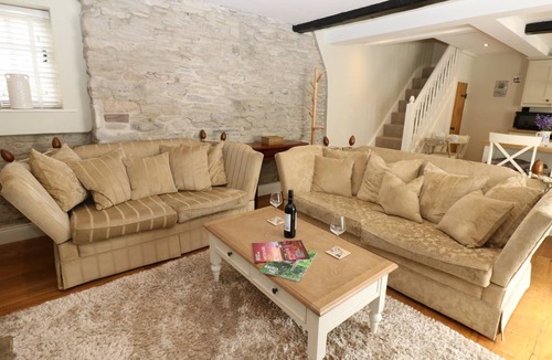 Middleham Cottage | Cabin ∙ 2 bedrooms ∙ 4 guests