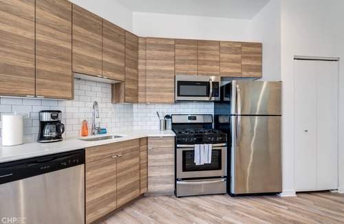 River West Apartment | Cabin 203 by 747 Lofts