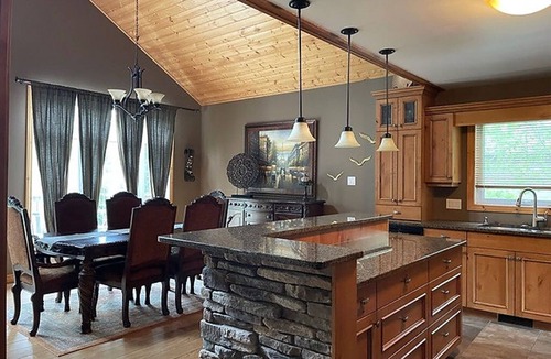 Wasagaming Cabin | Cabin 240 - Dog friendly