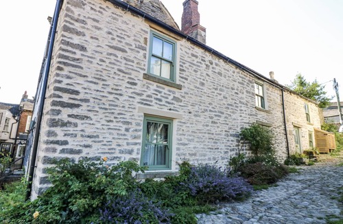 Middleham Cottage | Cabin ∙ 3 bedrooms ∙ 5 guests