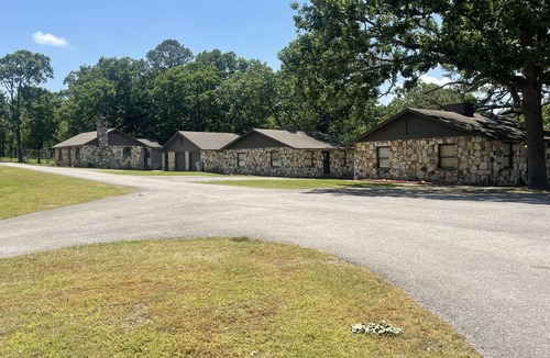 Dennis Cabin | Cabin 3 on Stony Point