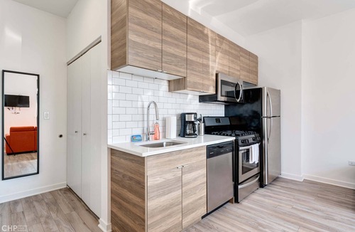 River West Apartment | Cabin 307 by 747 Lofts