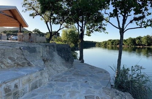 Uvalde Cabin | Cabin 4 of 7 With Private River Access to the Nueces River