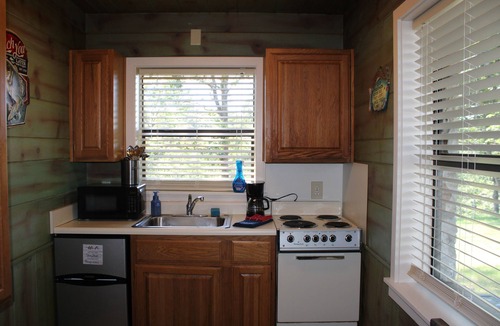 Dennis Cabin | Cabin 4 on Stony Point