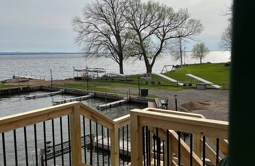 North Bay Cabin | Cabin 5 - Three Pines Lodging & Marina - Waterfront Nightly Rental