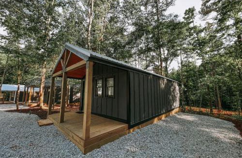 Hartwell Other | Cabin #6 Studio with Kitchenette