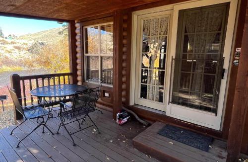 Almont House | Cabin 61