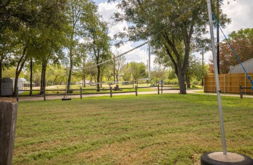 Burnet Cabin | Cabin 8 - Two bedrooms located near the RV park and Condos