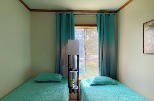 Protem Resort | Cabin 9 Bull Shoals Lake Blue Waters Resort